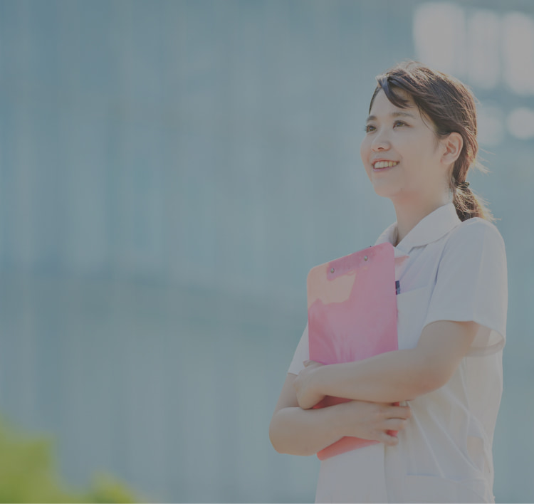 看護服の女性の画像